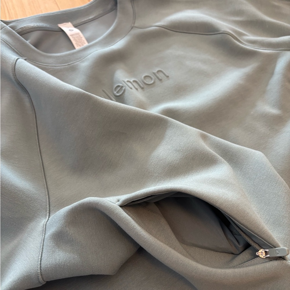 Lululemon Women’s Smooth Spacer Cropped Pullover Sz 14 Sage Green - Picture 10 of 13
